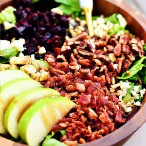 25 Best Fall Salads 23 Apple Bacon Gorgonzola Salad3