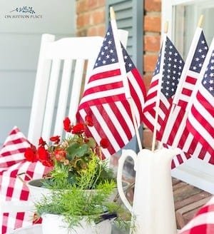1 american flags in pitcher